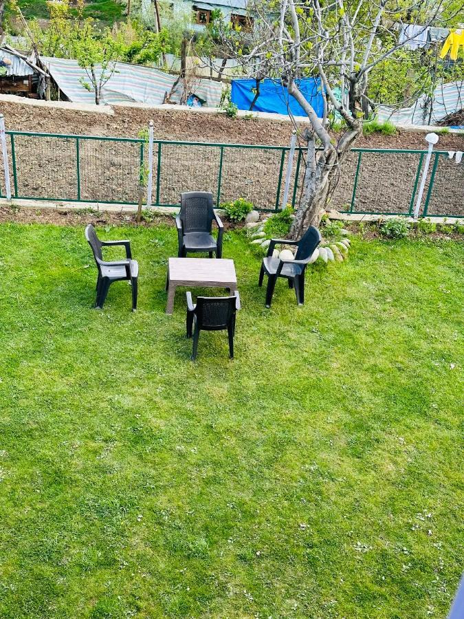 Sheen Homestay Gulmarg Kültér fotó