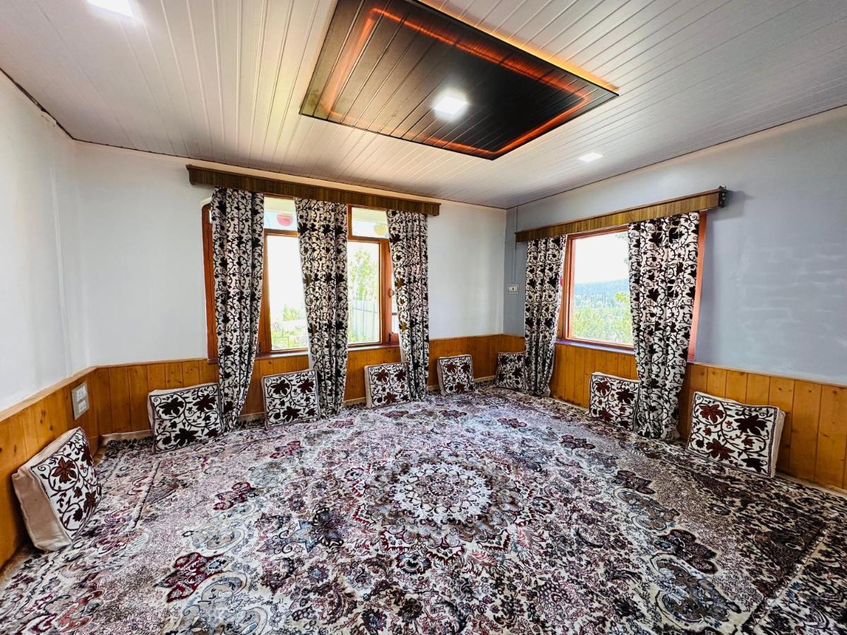 Sheen Homestay Gulmarg Kültér fotó