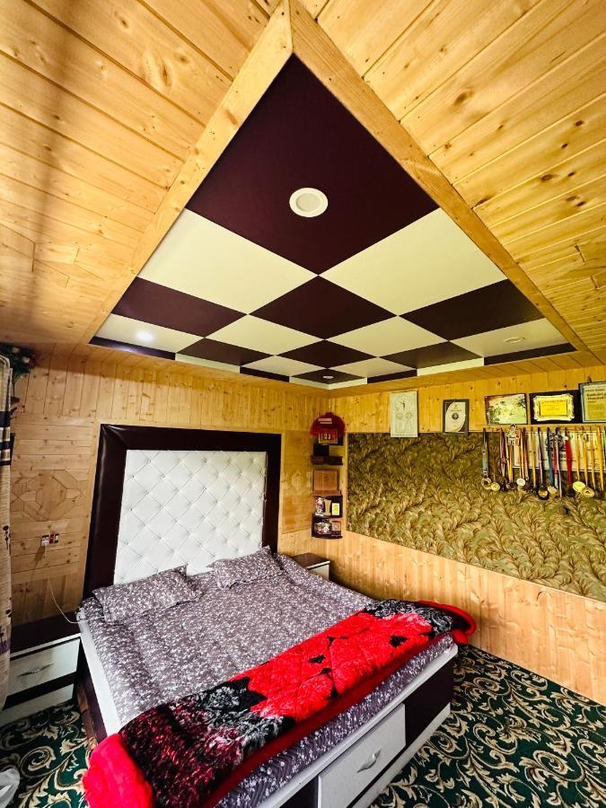 Sheen Homestay Gulmarg Kültér fotó