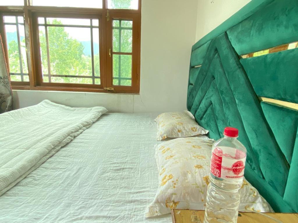 Sheen Homestay Gulmarg Kültér fotó
